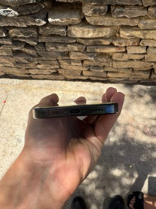iPhone 16 Pro por torre gamer