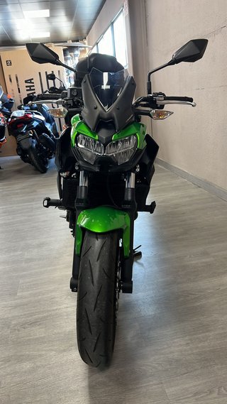 Kawasaki Z650 Negra y Verde 2020 14.000km
