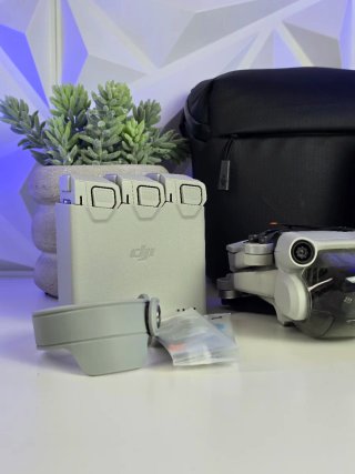 DJI Mini 3 Pro Fly More Combo