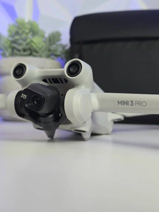 DJI Mini 3 Pro Fly More Combo