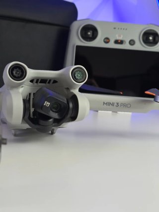 DJI Mini 3 Pro Fly More Combo