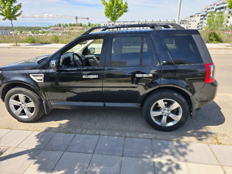 Land Rover Freelander del año 2009 es 4×4 - foto 1