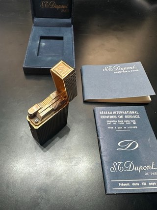 Mechero S.T. Dupont Dorado