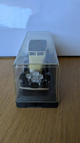 Maqueta Cadillac 452 A