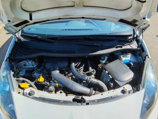 Renault Wind 2011