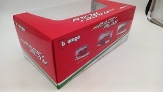NQD672 Burago Ferrari 812 Competizione 1/18 scatol