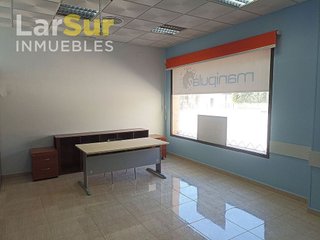 Local comercial en alquiler en Centro en Torremolinos