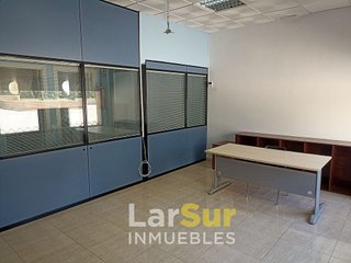 Local comercial en alquiler en Centro en Torremolinos