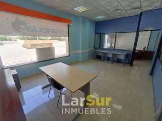 Local comercial en alquiler en Centro en Torremolinos