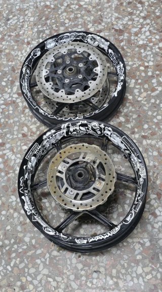 Kit Kawasaki Z800:Horquilla, Amortiguador y llanta