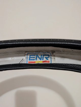 Protector ENERFERO Volante coche Color negro