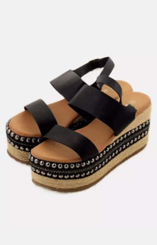 Cuñas negras yute con tachuelas