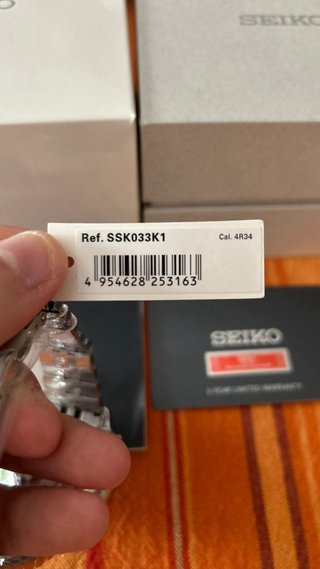 Seiko 5 Sports GMT Batman Blanco