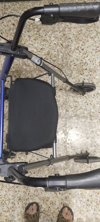 Andador OGI-ROLLAR CITY PRO 4 ruedas 8"
