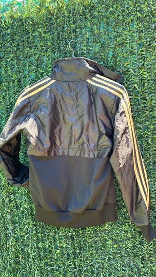 Chaqueta Adidas Vintage Negra y Dorada