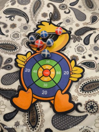 Diana de pato con bolas