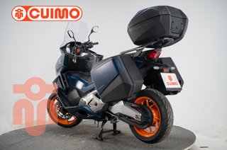 HONDA FORZA 750