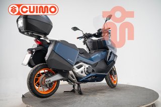 HONDA FORZA 750