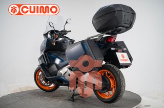 HONDA FORZA 750