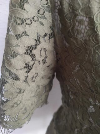 Top de encaje verde