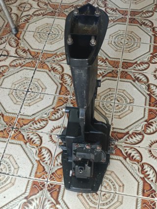 Motor fueraborda Mercury 15 CV FourStroke