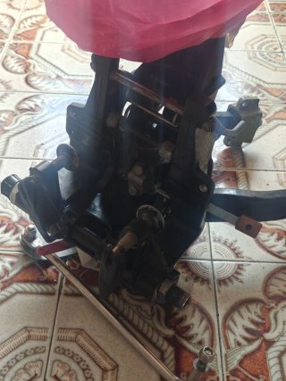 Motor fueraborda Mercury 15 CV FourStroke