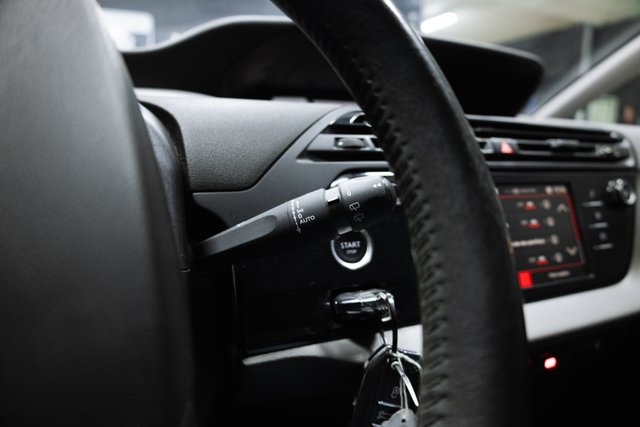 Citroen C4 Picasso PureTech SS 6v First