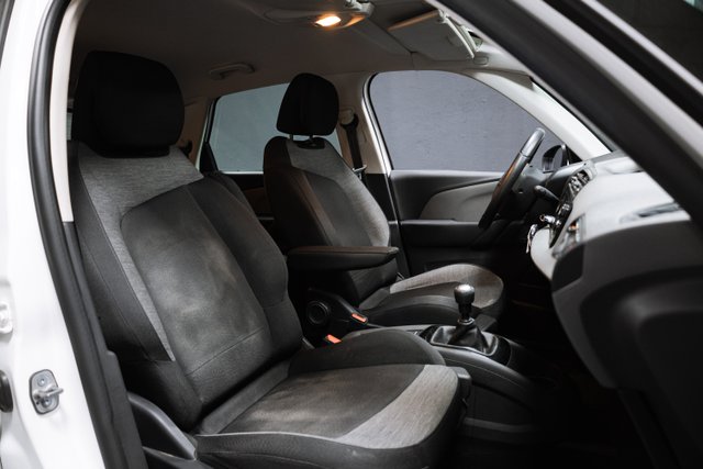 Citroen C4 Picasso PureTech SS 6v First