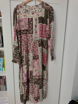 Vestido Springfield estampado floral midi