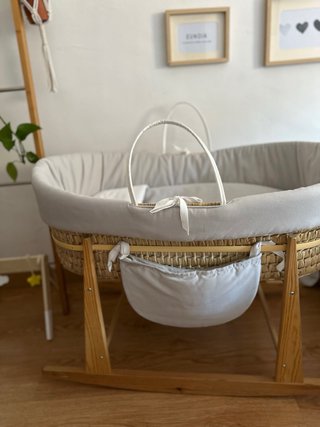 Cuna Moisés Mimbre y Madera