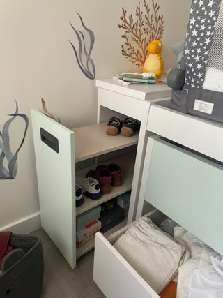 Letto giovanile 105 con scarpiera e cassettoni