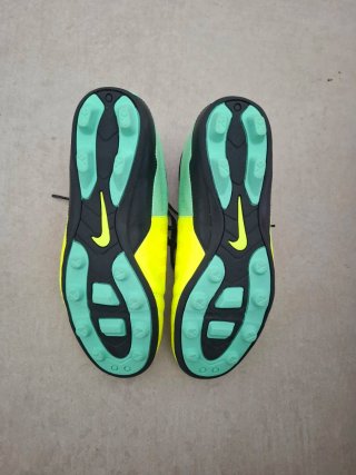 Botas de fútbol Nike CTR360 Talla 38.5