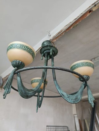 Lámpara de forja verde y beige