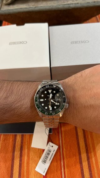 Seiko 5 Sports GMT Sprite Negro/Verde
