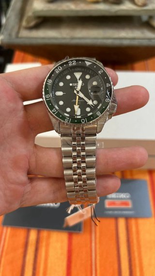 Seiko 5 Sports GMT Sprite Negro/Verde