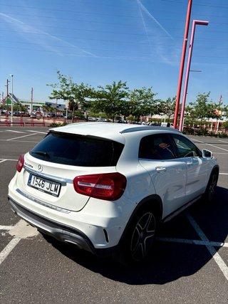 Mercedes-Benz GLA 220 d 2016