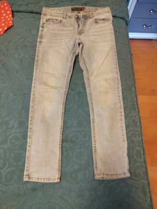 Pantalón niño vaquero desgastado 11/12 años