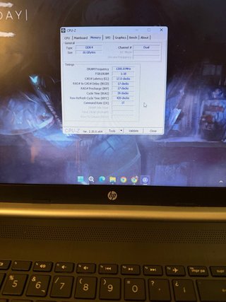 Portátil HP 15s-fq1xxx I5 / 16GB RAM / 256GB M.2