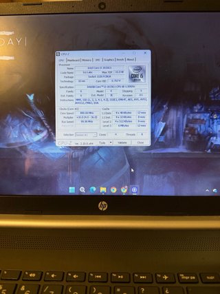 Portátil HP 15s-fq1xxx I5 / 16GB RAM / 256GB M.2