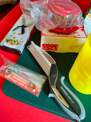 Lotto cucina: Chef Cutter, formaggiera spremiagrum