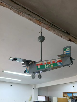Lámpara juvenil avión metal