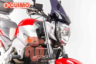 SUZUKI GSR 600