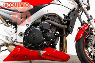 SUZUKI GSR 600