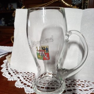 Brocche di birra Budvar e Pilsner Urquell