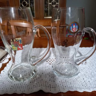 Brocche di birra Budvar e Pilsner Urquell