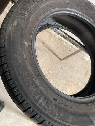 2x Michelin Energy Saver 195/65 R16 91H
