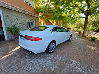 jaguar xf 2009