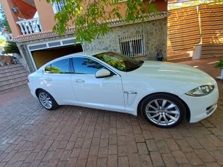 jaguar xf 2009