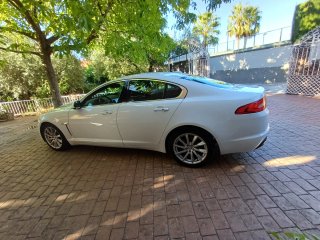 jaguar xf 2009