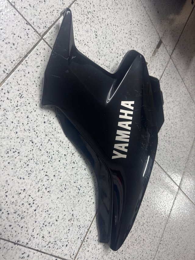 Tapa Asiento Derecha Yamaha YBR 125